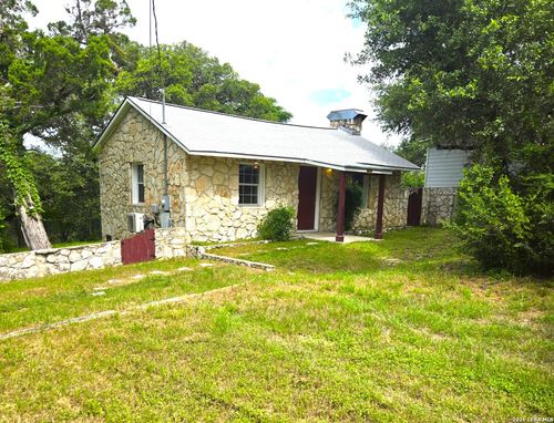 17803 Hilltop Dr, Helotes, TX, 78023-3103 | Card Image