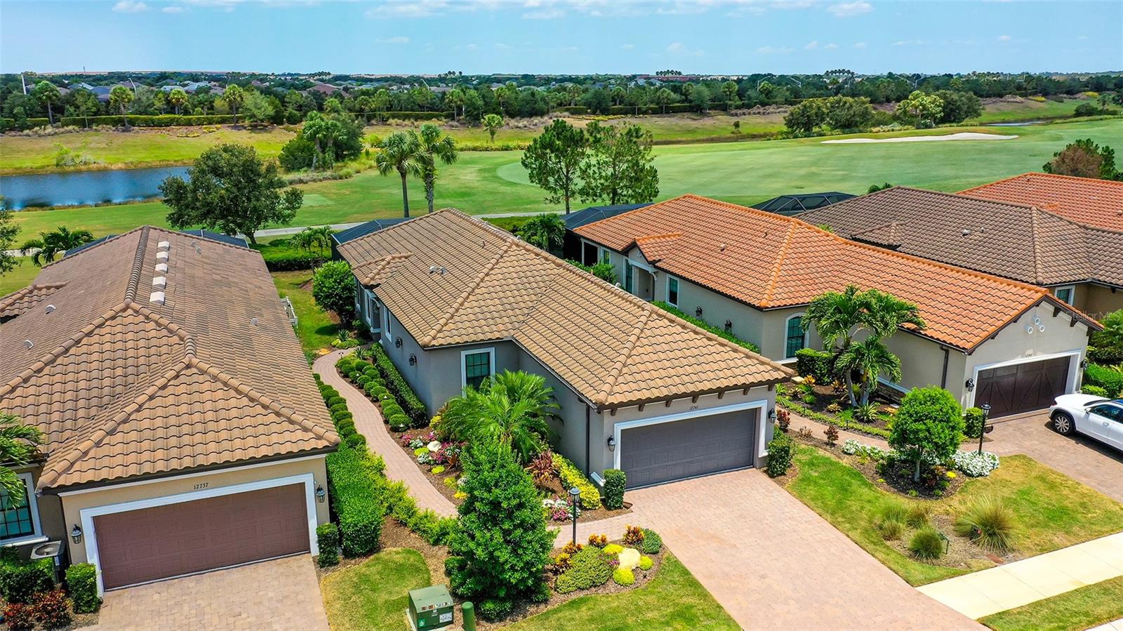 Sorrento Way, Bradenton, FL 34211