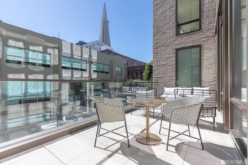2h-288 Pacific Ave, San Francisco, CA, 94111-1828 | Card Image