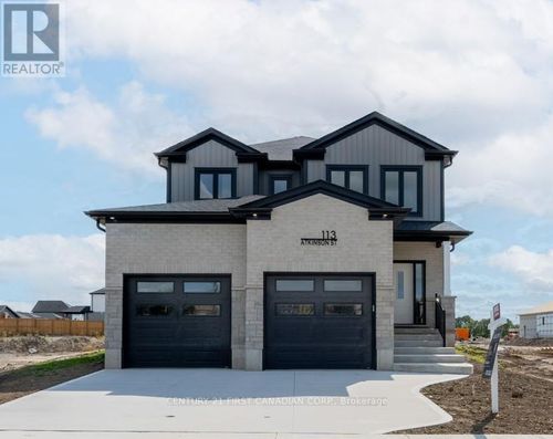 7 Doerr Crt, Ailsa Craig, ON, N0M1A0 | Card Image