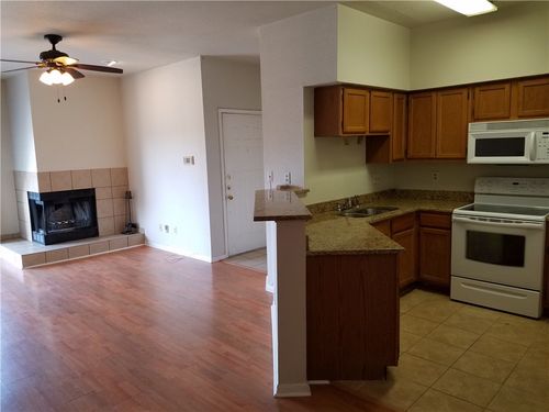 1317-2450 Wickersham Ln, Austin, TX, 78741-4758 | Card Image