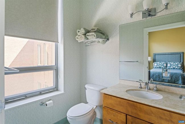 APT-5A - 112 5 Th St Se, Condo with 2 bedrooms, 3 bathrooms and null parking in CHARLOTTESVILLE VA | Image 33