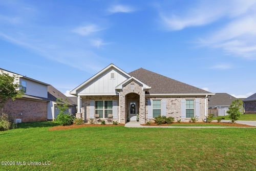 137 Sweetbriar Circle, Canton, MS, 39046 | Card Image