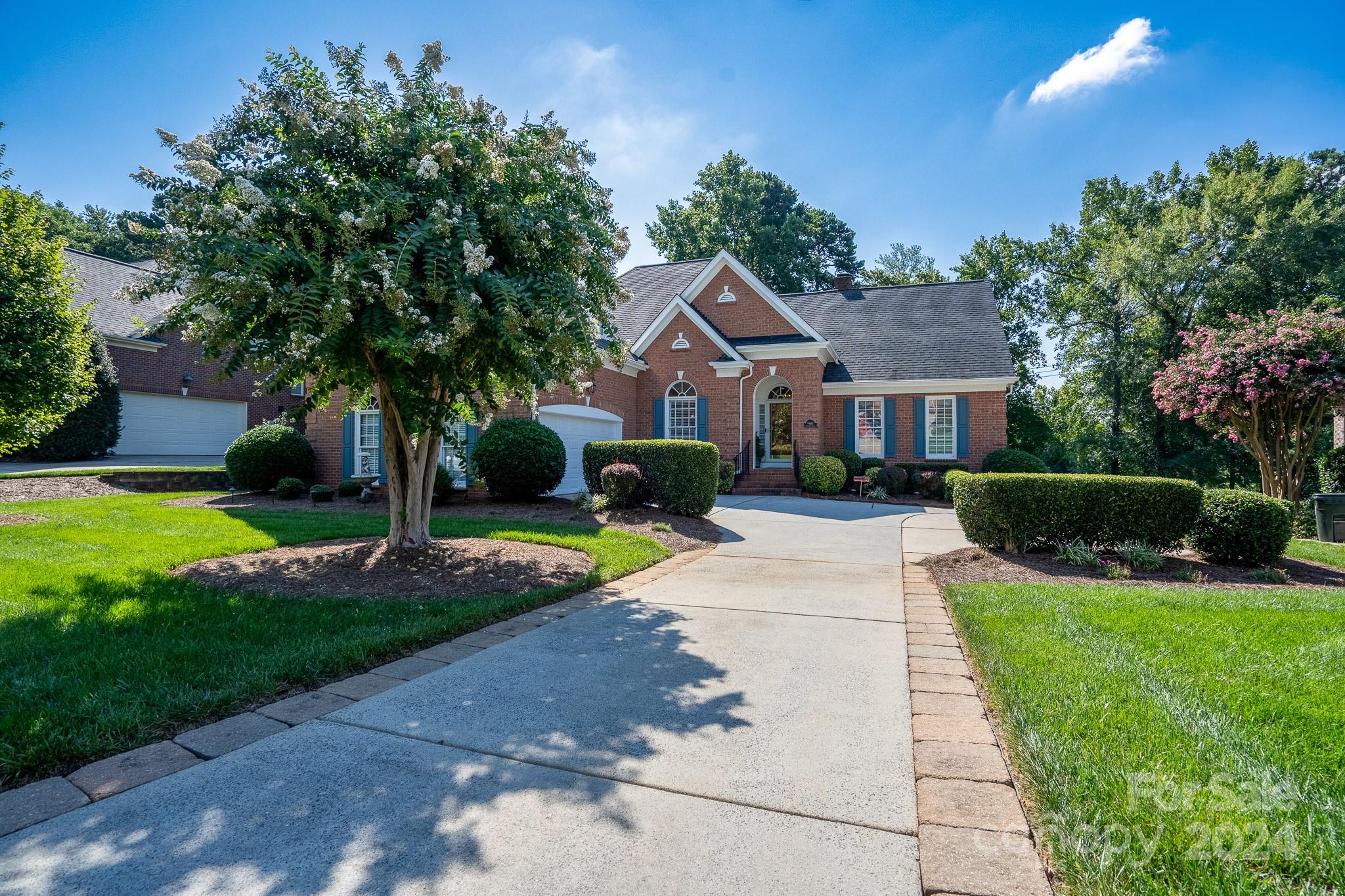 Covington Point Ln, Huntersville, NC 28078