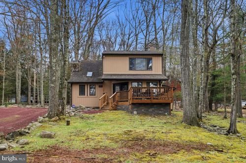15 Hazard Run Road, Lake Harmony, PA, 18624 | Card Image