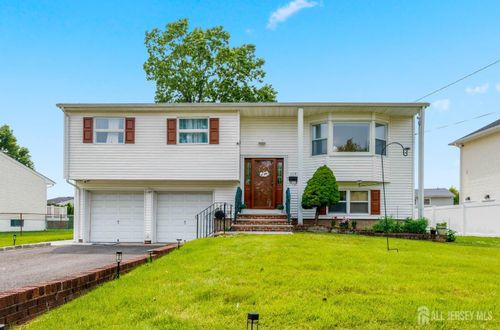 115 Vernon Way, Port Reading, NJ, 07064-1333 | Card Image