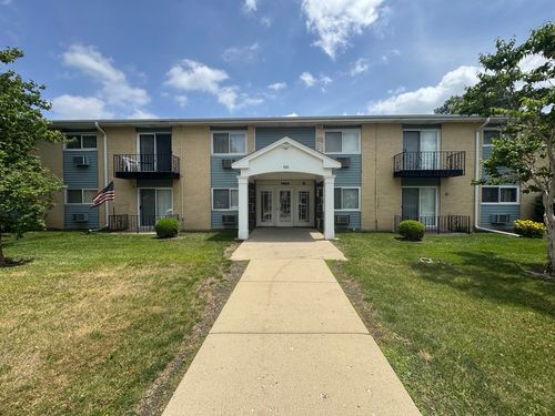 1a-9561 Dee Rd, Des Plaines, IL, 60016-3856 | Card Image