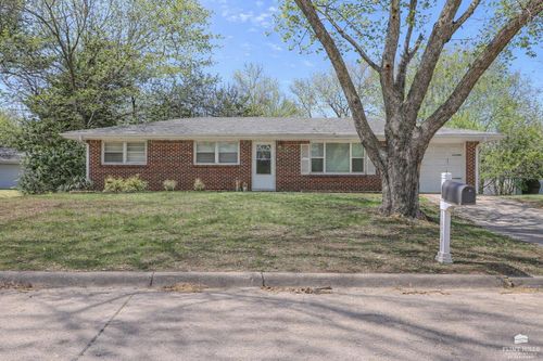 1753 Vaughn Drive, Manhattan, KS, 66503 | Card Image