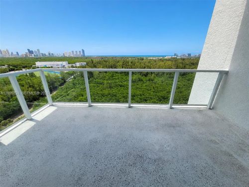 1704-15051 Royal Oaks Ln, North Miami, FL, 33181-2460 | Card Image