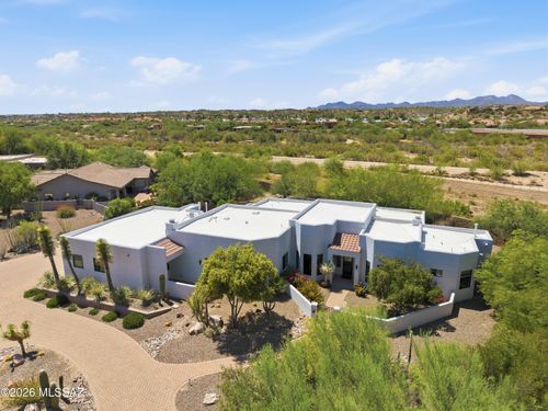 109 E Loch Lomond Pl, Oro Valley, AZ, 85737-9765 | Card Image