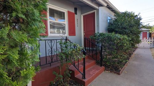 3771 Miller Way, Sacramento, CA, 95817-1326 | Card Image