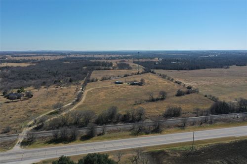 a-915 Highway 95 N, Elgin, TX, 78621-1056 | Card Image