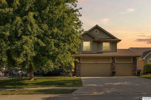 19613 Briggs St, Omaha, NE, 68130-2958 | Card Image