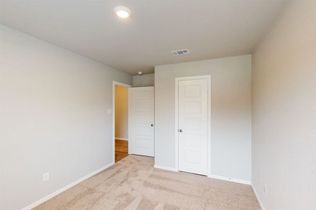 1106 Linwood Dr, House other with 4 bedrooms, 2 bathrooms and null parking in Justin TX | Image 12