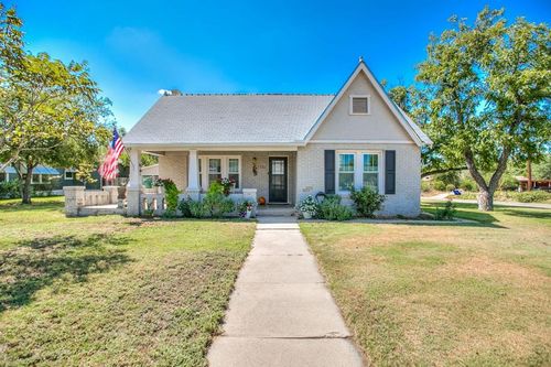 721 W Washington Dr, San Angelo, TX, 76903 | Card Image