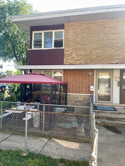 6028 N Winchester Ave, Chicago, IL, 60660-3293 | Card Image