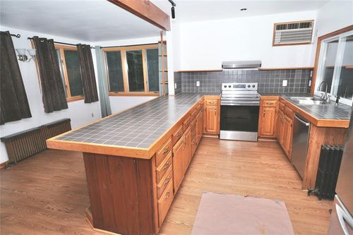23 Kemble Ave, Cold Spring, NY, 10516-2902 | Card Image