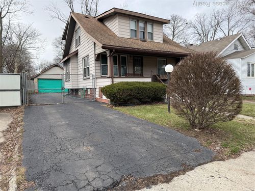 24 S Roselawn Street, Pontiac, MI, 48342 | Card Image
