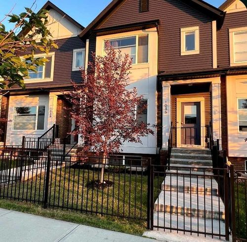 1035 Lanark Blvd Se, Airdrie, AB, T4A3L6 | Card Image
