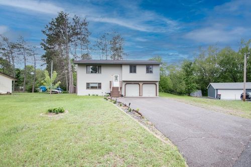 18210 Deerwood Ln Ne, East Bethel, MN, 55092-9628 | Card Image