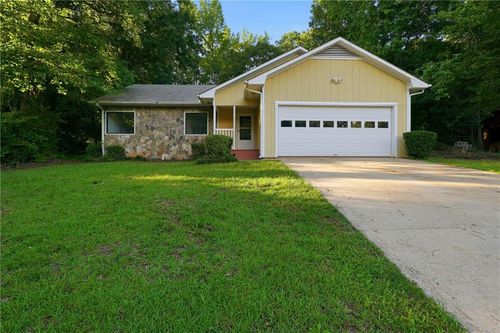 140 Forrest Brook Dr, Palmetto, GA, 30268-2446 | Card Image