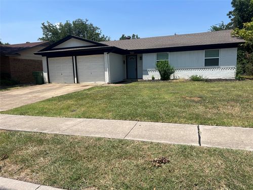 701 Price Dr, Lewisville, TX, 75067-4463 | Card Image