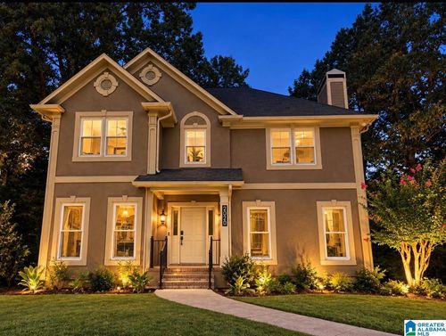 2020 Crosscrest Dr, HOOVER, AL, 35244-8257 | Card Image