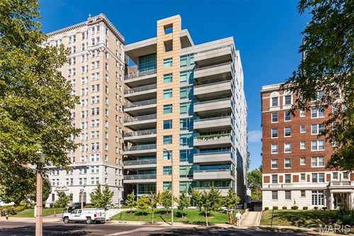 unit-10-4545 Lindell Blvd, Saint Louis, MO, 63108-2035 | Card Image