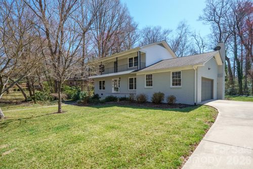 306 7th Street Pl Ne, Conover, NC, 28613-1649 | Card Image