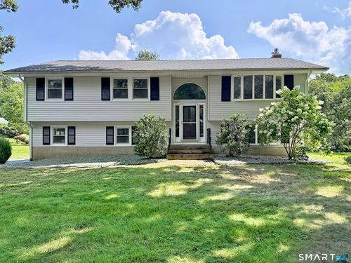 146 Cambridge Dr, Glastonbury, CT, 06033-1379 | Card Image