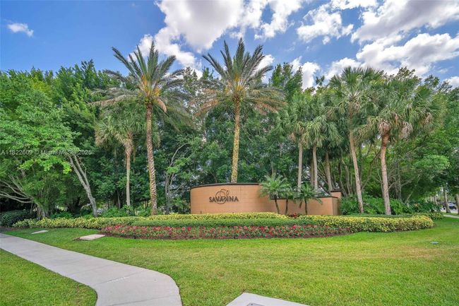 942 Lavender Cir, House other with 4 bedrooms, 3 bathrooms and null parking in Weston FL | Image 65