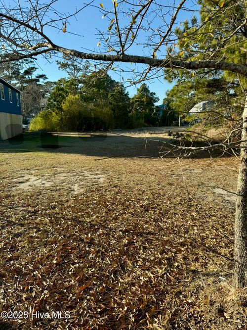 105 King Ct, Kill Devil Hills, NC, 27948-9146 | Card Image