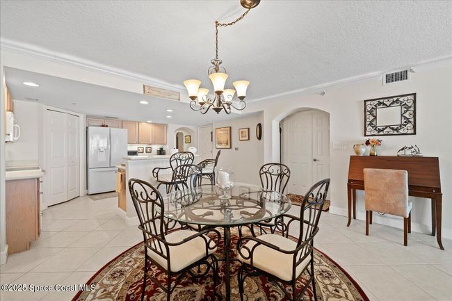 402 - 245 Highway A1a, Condo with 3 bedrooms, 3 bathrooms and null parking in Satellite Beach FL | Image 9