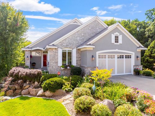 17955 Kindle Ct, Lakeville, MN, 55044-6852 | Card Image