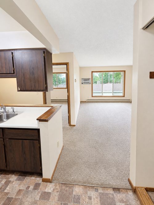 208-507 Division St N, Clara City, MN, 56222-1024 | Card Image