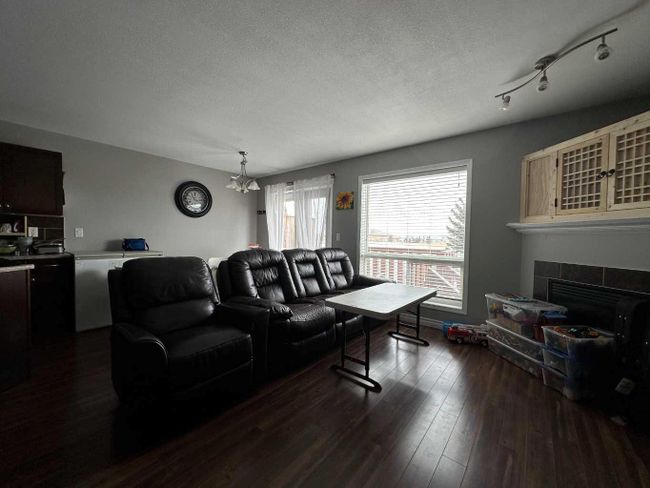 11224 71 Avenue, Home with 3 bedrooms, 1 bathrooms and 2 parking in Grande Prairie AB | Image 10