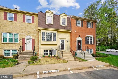 9752 High Water Ct, BURKE, VA, 22015-1801 | Card Image