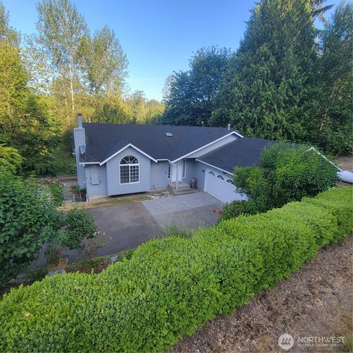 8918 173rd Ave Se, Snohomish, WA, 98290-4104 | Card Image