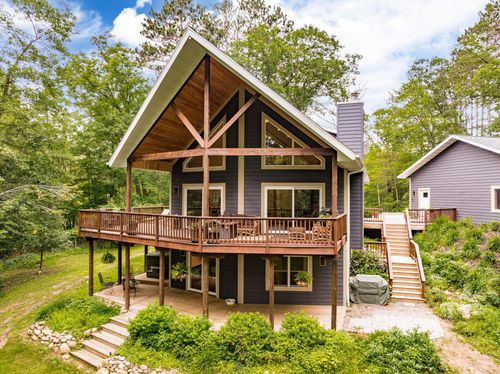 10945 Scenic Dr, IRON RIVER, WI, 54847-4533 | Card Image