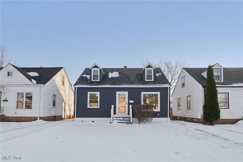 21316 Watson Rd, Maple Heights, OH, 44137-2115 | Card Image