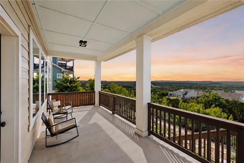 417 Dayridge Dr, Dripping Springs, TX, 78620-2125 | Card Image