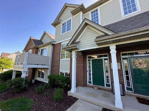 15810 Scotsglen Rd, Orland Park, IL, 60462-2424 | Card Image
