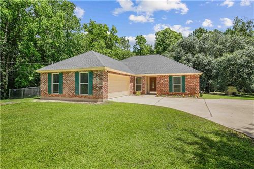 26377 Heltemes Ln, Lacombe, LA, 70445-4831 | Card Image