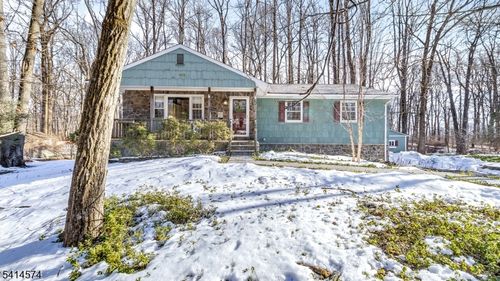 26 Winding Way, Milford, NJ, 08848-1553 | Card Image