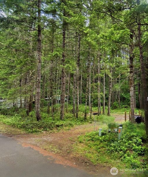 200 N Glenwood Rd, Hoodsport, WA, 98548-4500 | Card Image