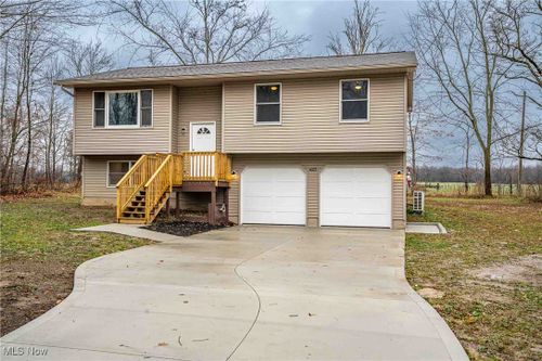 4025 Cinnamon Drive N, West Salem, OH, 44287 | Card Image