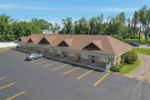 building-b-820 Howe Ave, Mora, MN, 55051-1765 | Card Image