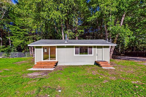 19527 State Highway 36, Carlotta, CA, 95528-9618 | Card Image