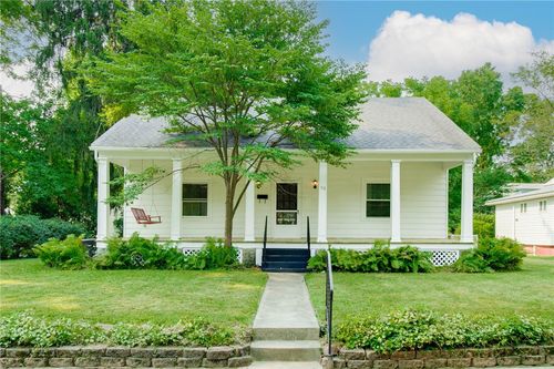 112 W Whiteman St, Yellow Springs, OH, 45387-1806 | Card Image