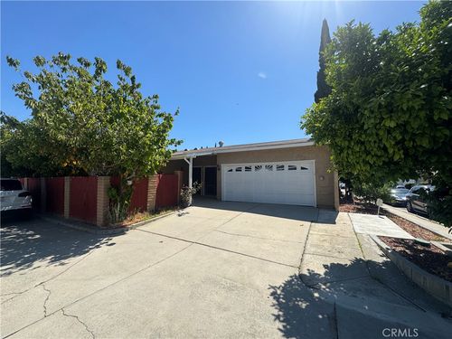18417 Santar St, Rowland Heights, CA, 91748-1933 | Card Image